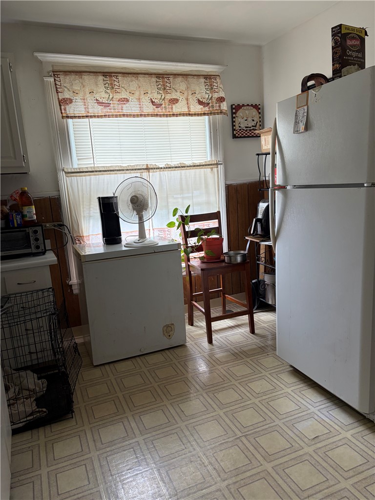 97 Locust Street Rochester, NY 14613 - Photo 22 of 28 Upstair Unit Kitchen