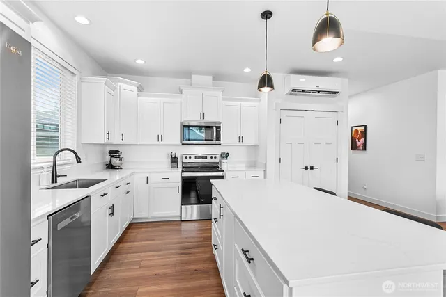 $585,000 | 2016 Steelhead Way, Lynden, WA 98264