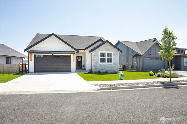 $585,000 | 2016 Steelhead Way, Lynden, WA 98264