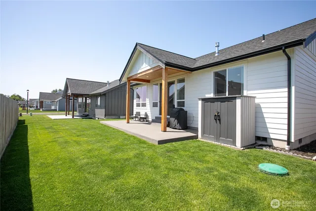 $585,000 | 2016 Steelhead Way, Lynden, WA 98264