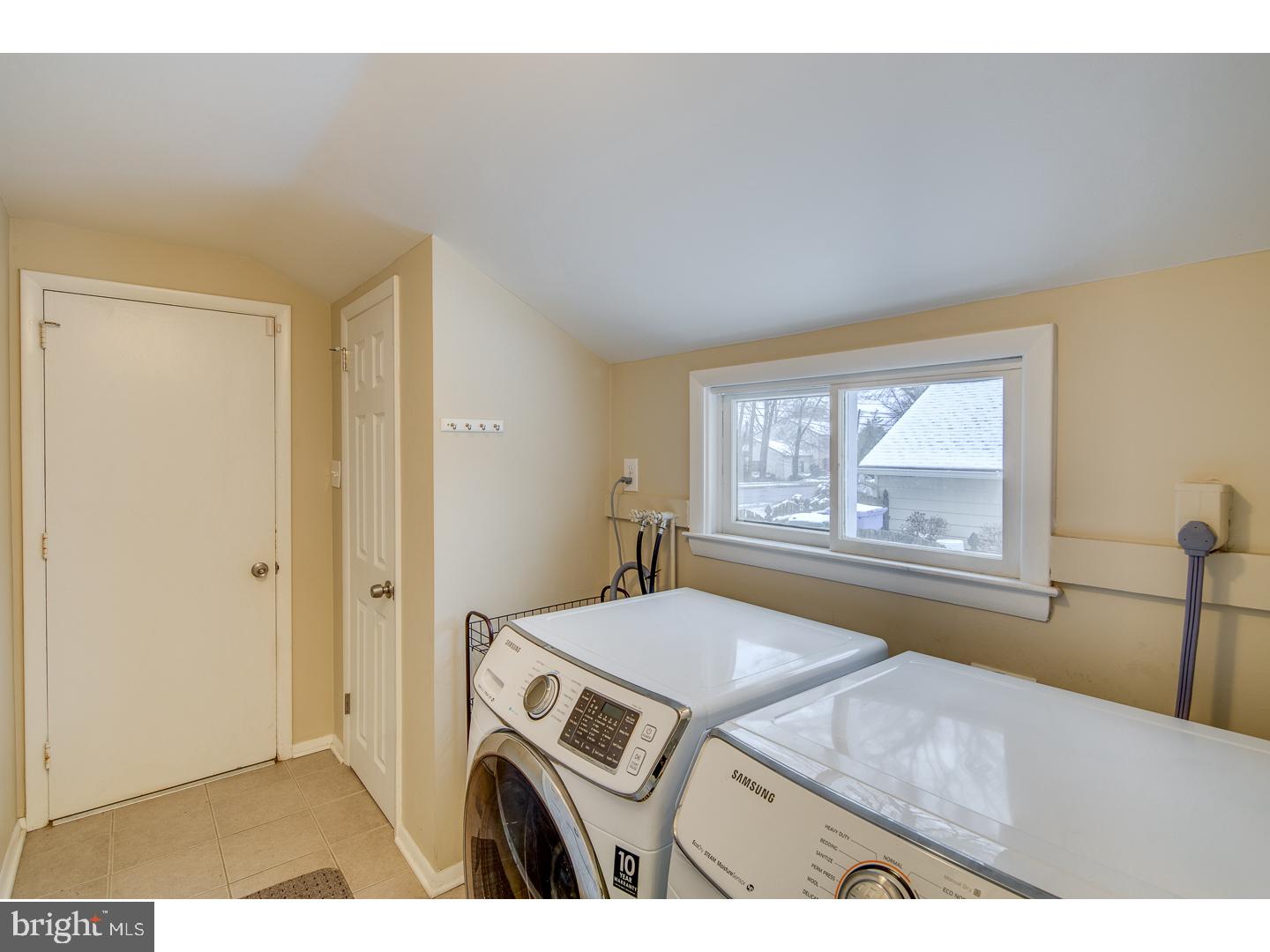364 Bortons Mill Road Cherry Hill, NJ 08034 - Photo 14 of 25