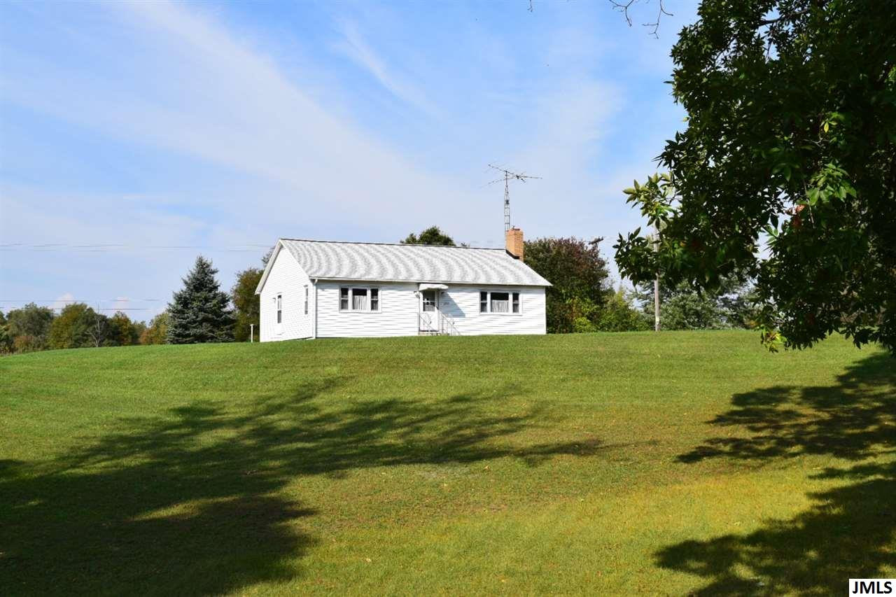 244 Ballard Road Jackson, MI 49201 - Photo 1 of 16 Photo 1