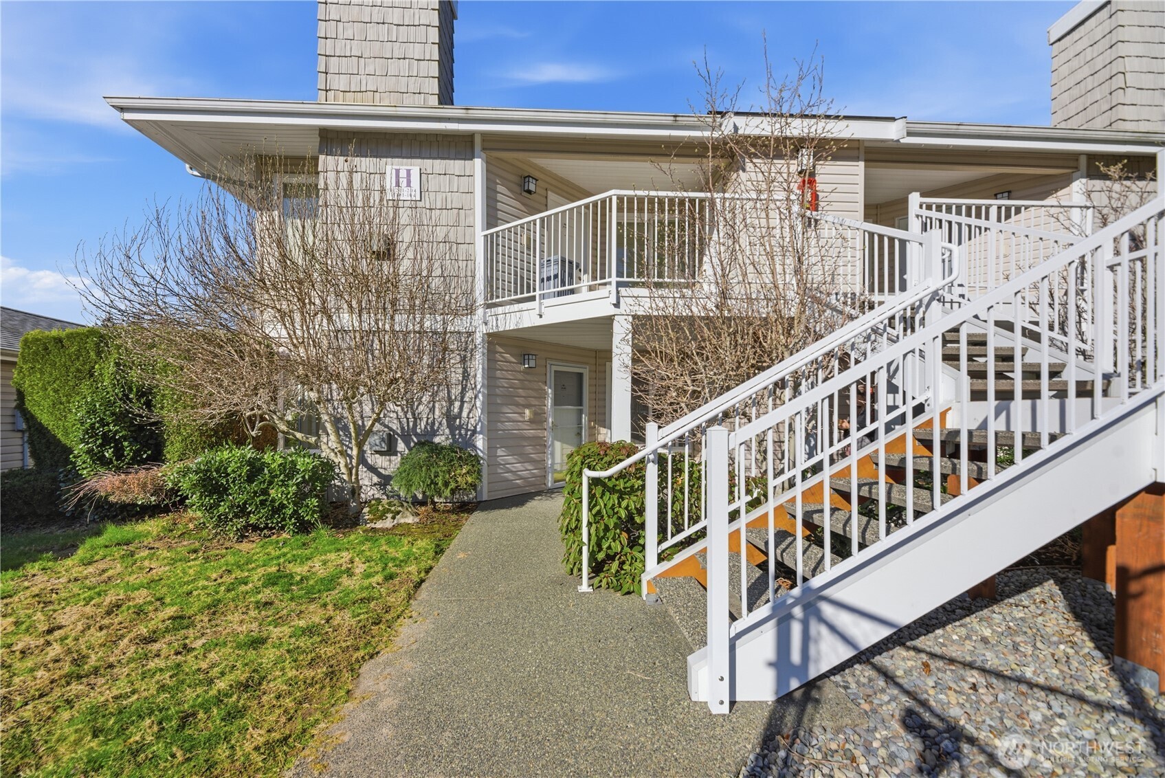 11130 Southeast 208th Street, Unit H102 Kent, WA 98031 - Photo 29 of 38