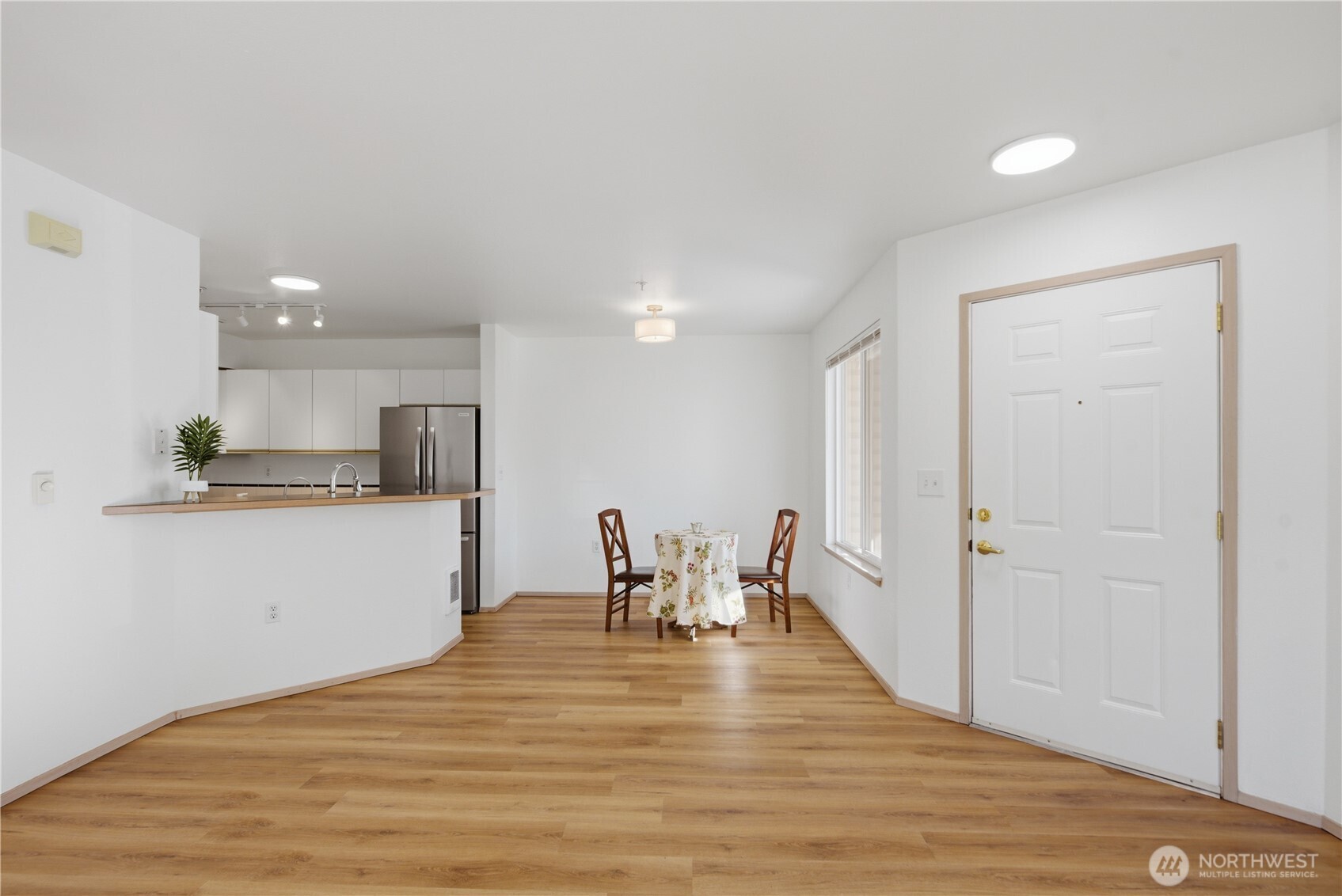 11130 Southeast 208th Street, Unit H102 Kent, WA 98031 - Photo 4 of 38