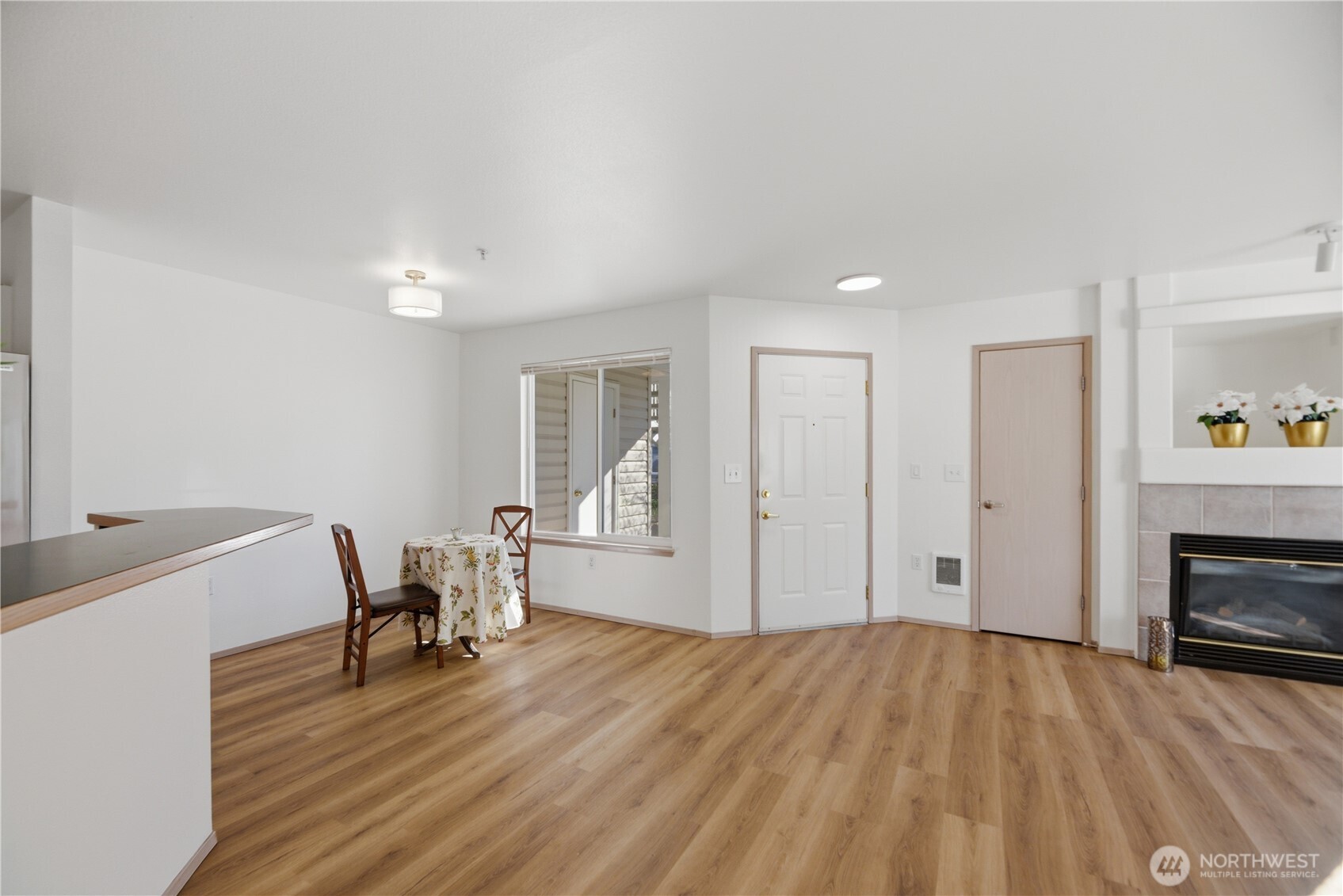 11130 Southeast 208th Street, Unit H102 Kent, WA 98031 - Photo 7 of 38