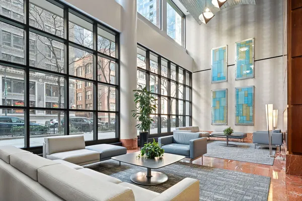 $229,000 | 211 East Ohio Street, Unit 2106, Chicago, IL 60611