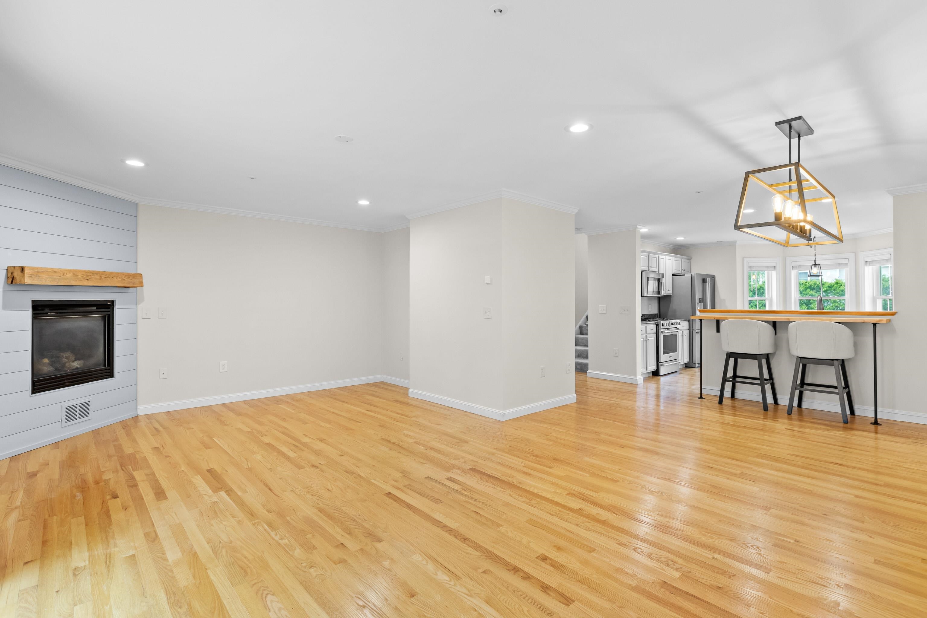243 Drakeside Road, Unit 7 Hampton, NH 03842 - Photo 13 of 49