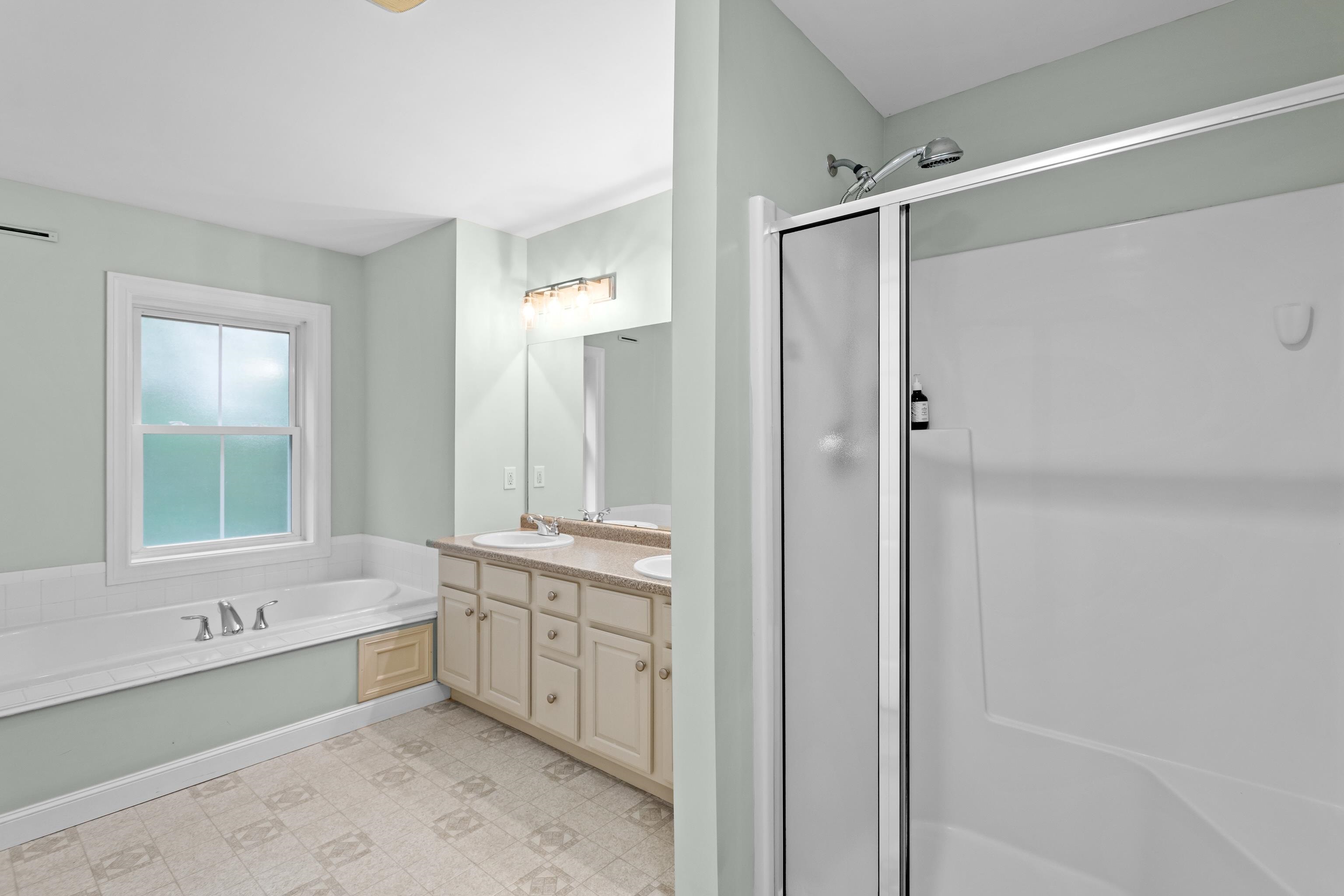 243 Drakeside Road, Unit 7 Hampton, NH 03842 - Photo 33 of 49