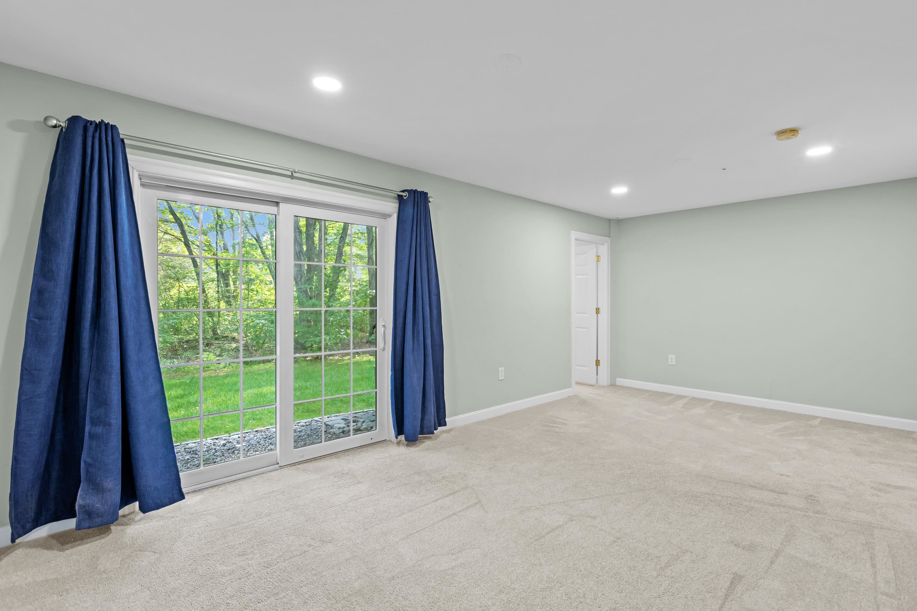 243 Drakeside Road, Unit 7 Hampton, NH 03842 - Photo 34 of 49