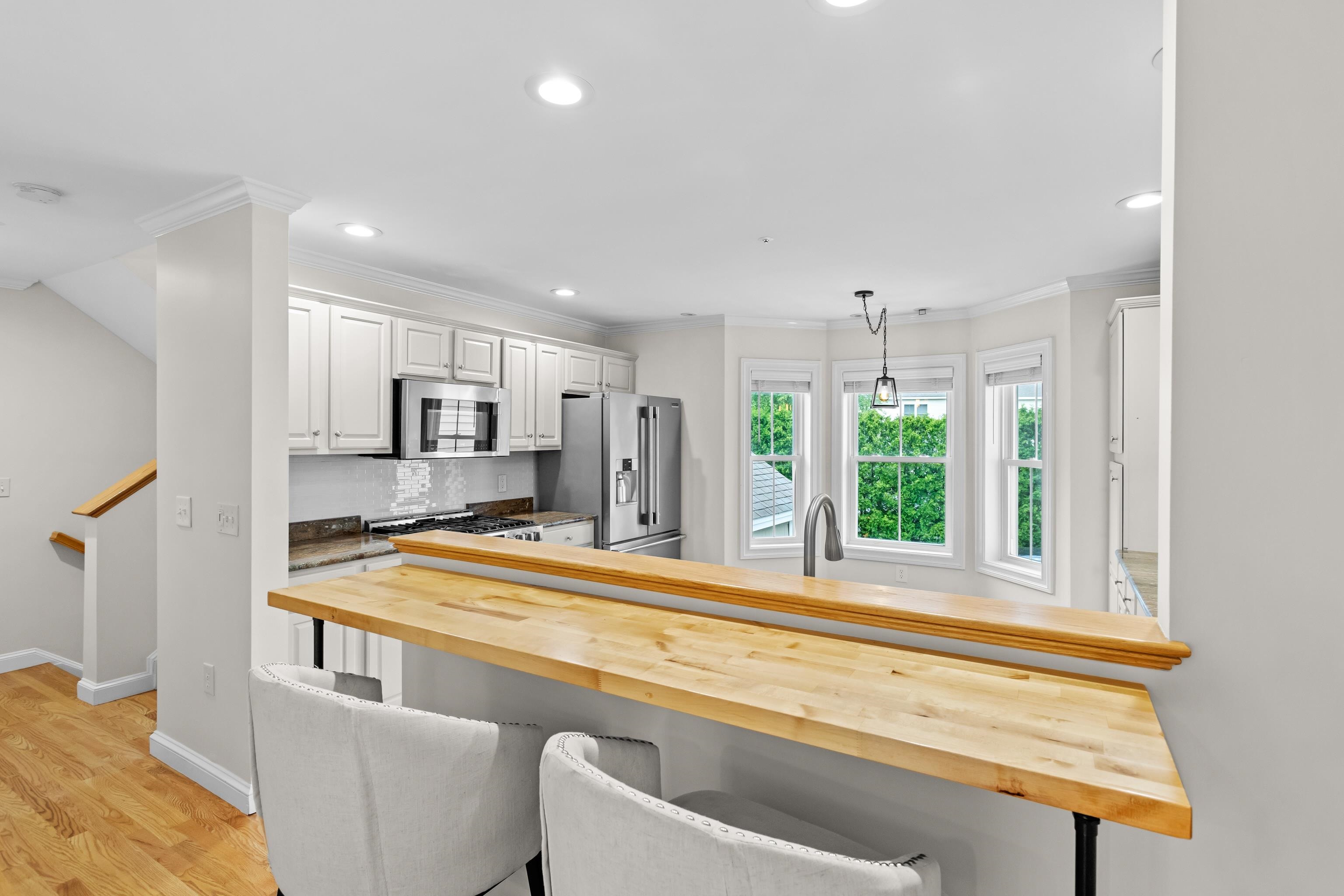 243 Drakeside Road, Unit 7 Hampton, NH 03842 - Photo 7 of 49