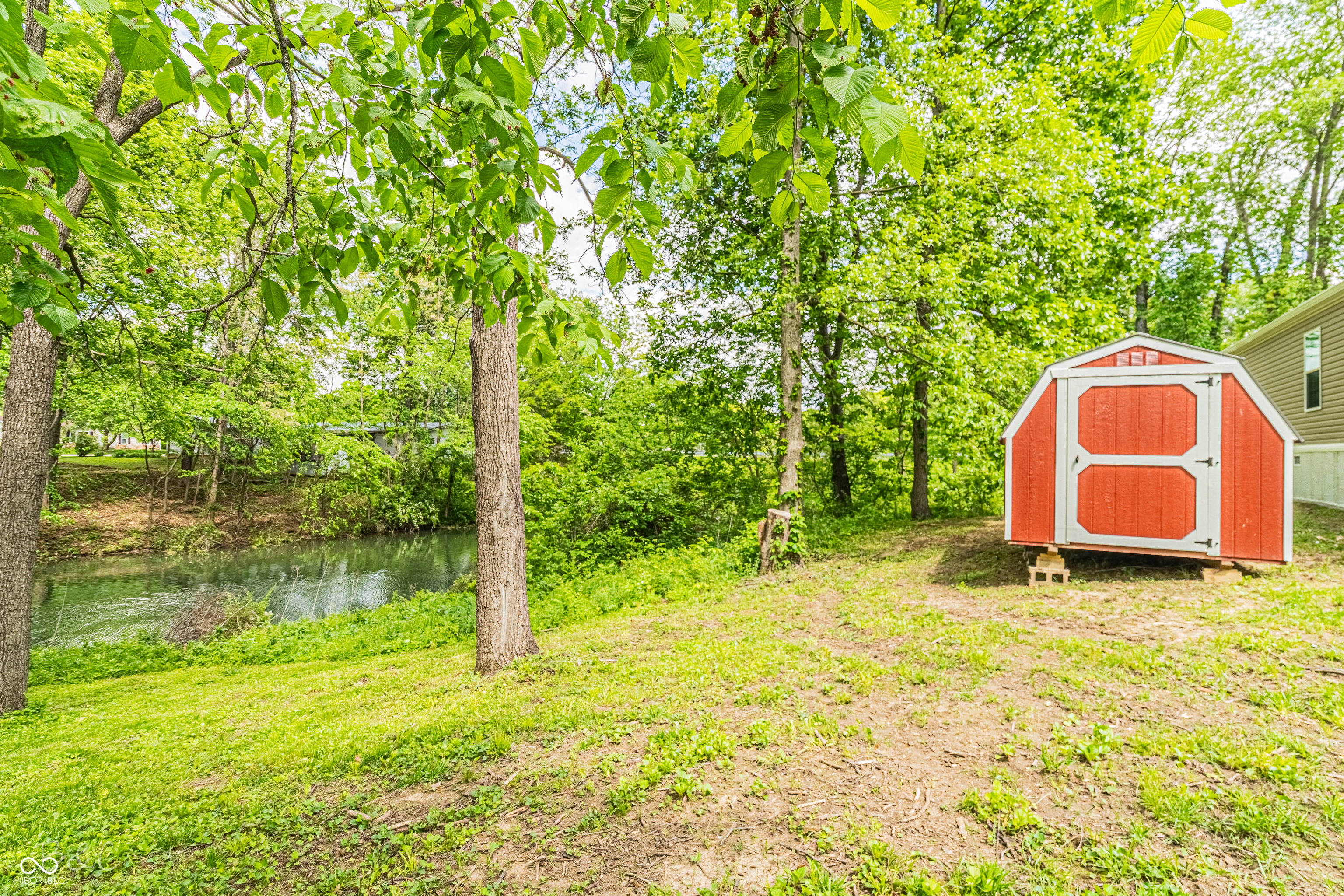 40 Lazy River Road Cloverdale, IN 46120 - Photo 10 of 46