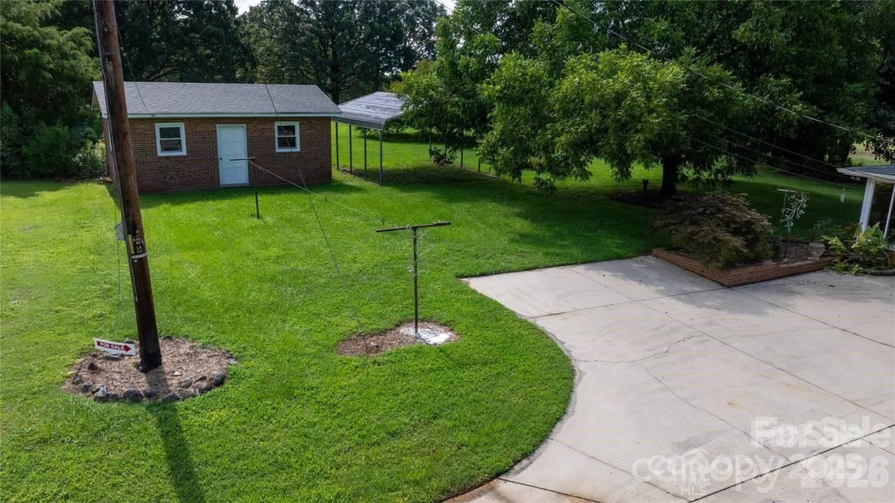 20402 Norton Road Albemarle, NC 28001 - Photo 5 of 11