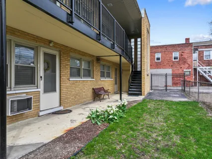 $78,900 | 2336 Union Street, Unit 5, Blue Island, IL 60406