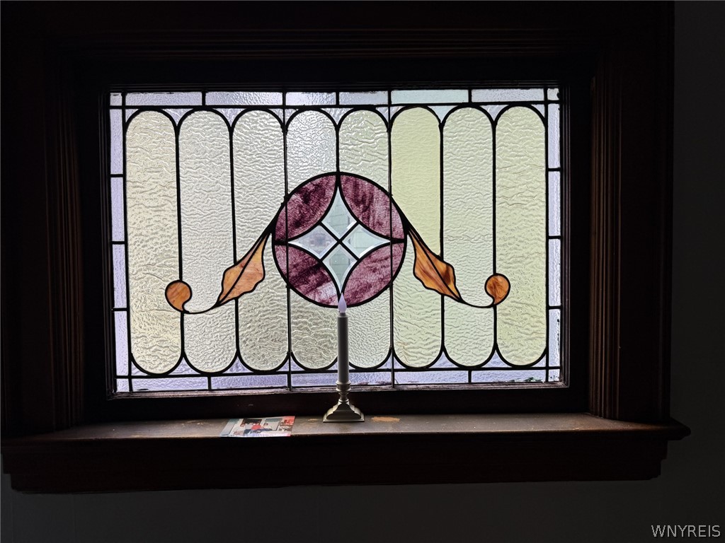 166 Herkimer Street Buffalo, NY 14213 - Photo 7 of 26 Stained Glass Both Units
