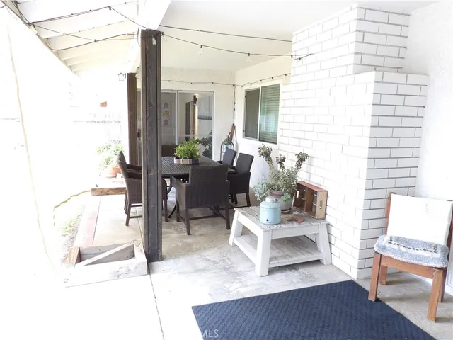 $499,900 | 177 North Stanford Street, Hemet, CA 92544