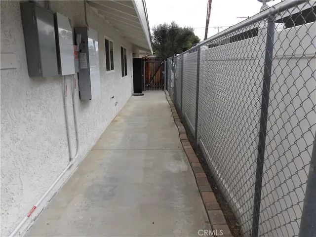 $499,900 | 177 North Stanford Street, Hemet, CA 92544