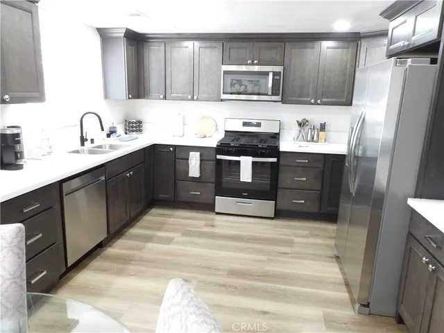 $499,900 | 177 North Stanford Street, Hemet, CA 92544