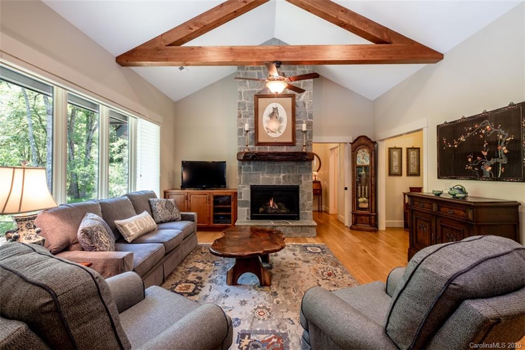 445 Camptown Road Brevard, NC 28712 - Photo 14 of 47 Gallery Image 14