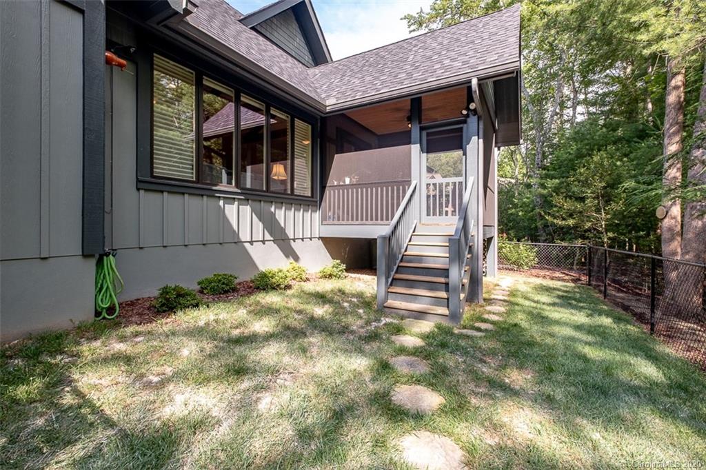 445 Camptown Road Brevard, NC 28712 - Photo 20 of 47 Gallery Image 20