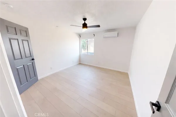 $2,375 | 5637 Redwood Avenue, Unit B, Palmdale, CA 93551