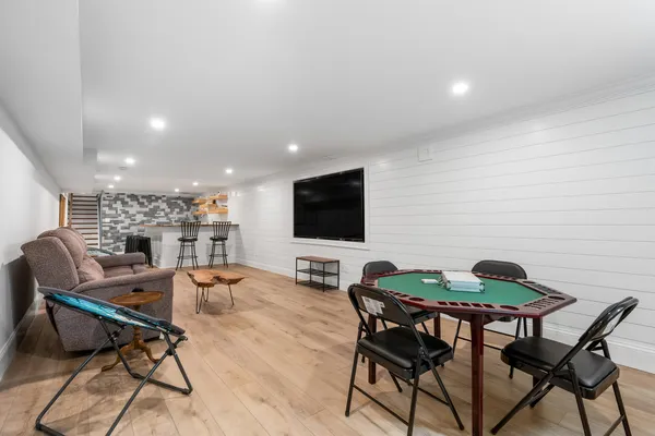 $899,000 | 290 Riverview Lane, Centerville, MA 02632