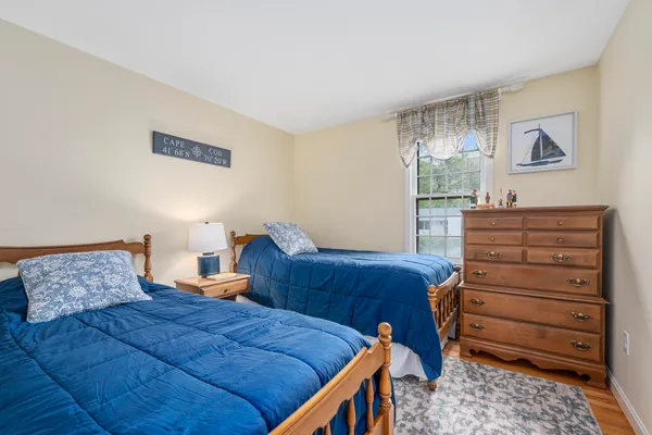$899,000 | 290 Riverview Lane, Centerville, MA 02632
