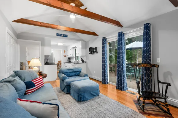 $899,000 | 290 Riverview Lane, Centerville, MA 02632