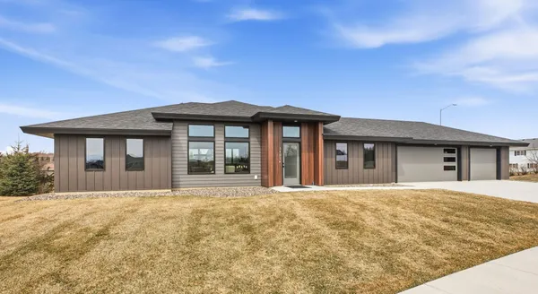$569,900 | 3401 Wildflower Road, St. Cloud, MN 56301