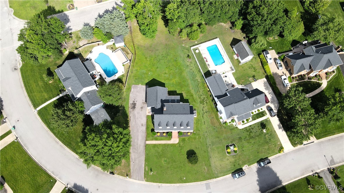 207 Comstock Drive Colonial Heights, VA 23834 - Photo 39 of 44 an aerial view of a house