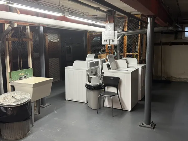 $2,600 | 4 Longwood Drive, Unit 3, Andover, MA 01810