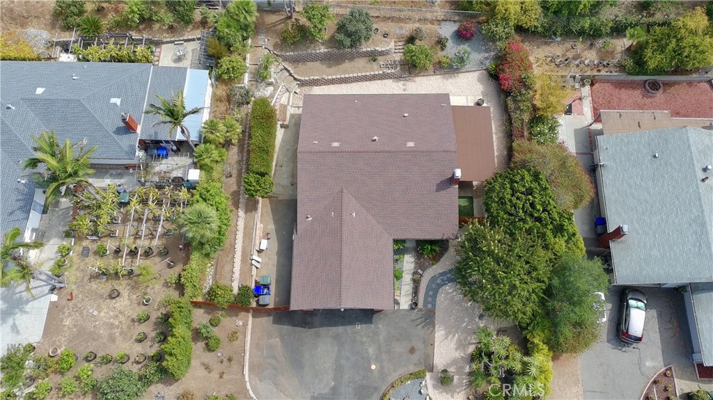 1192 Caren Road Vista, CA 92083 - Photo 12 of 37 Gallery Image 12