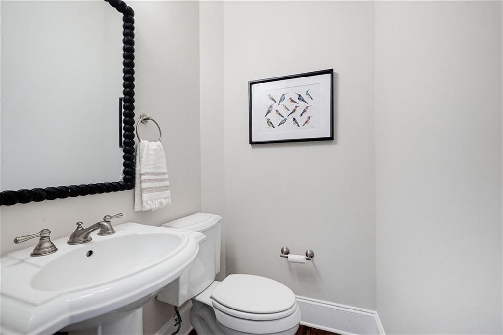 857 Inman Village Parkway Northeast Atlanta, GA 30307 - Photo 15 of 32