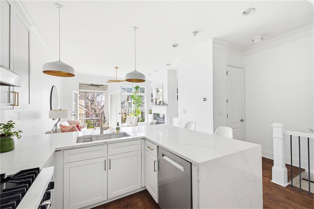 857 Inman Village Parkway Northeast Atlanta, GA 30307 - Photo 9 of 32