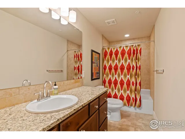 $500,000 | 220 Willow Street, Unit 302, Fort Collins, CO 80524