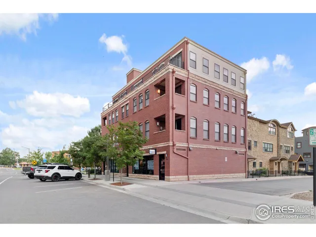 $500,000 | 220 Willow Street, Unit 302, Fort Collins, CO 80524