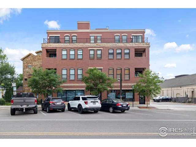 $500,000 | 220 Willow Street, Unit 302, Fort Collins, CO 80524