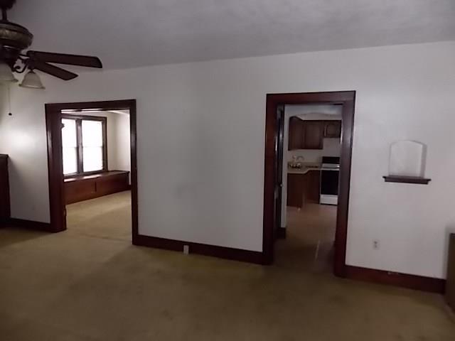 616 Virginia Avenue Rochester, PA 15074 - Photo 2 of 18