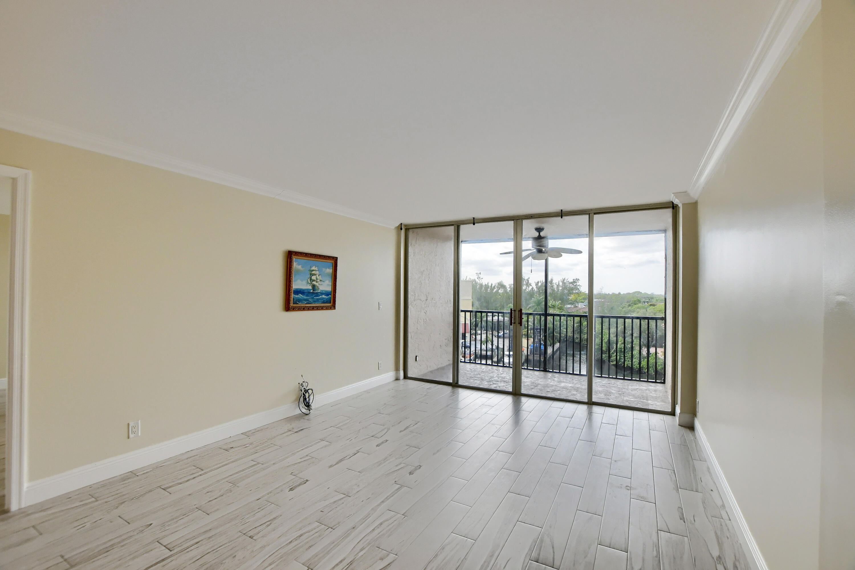 22 Royal Palm Way, Unit 6010 Boca Raton, FL 33432 - Photo 37 of 62 36_ebf_6335-hdr(5)