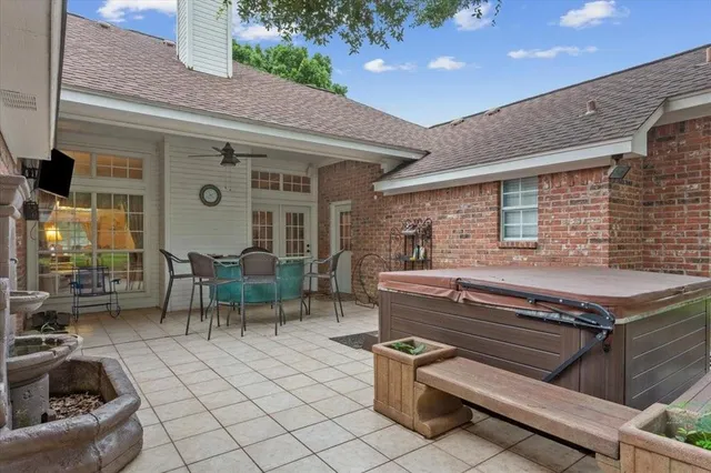 $399,000 | 848 Country Ln Drive, McGregor, TX 76657