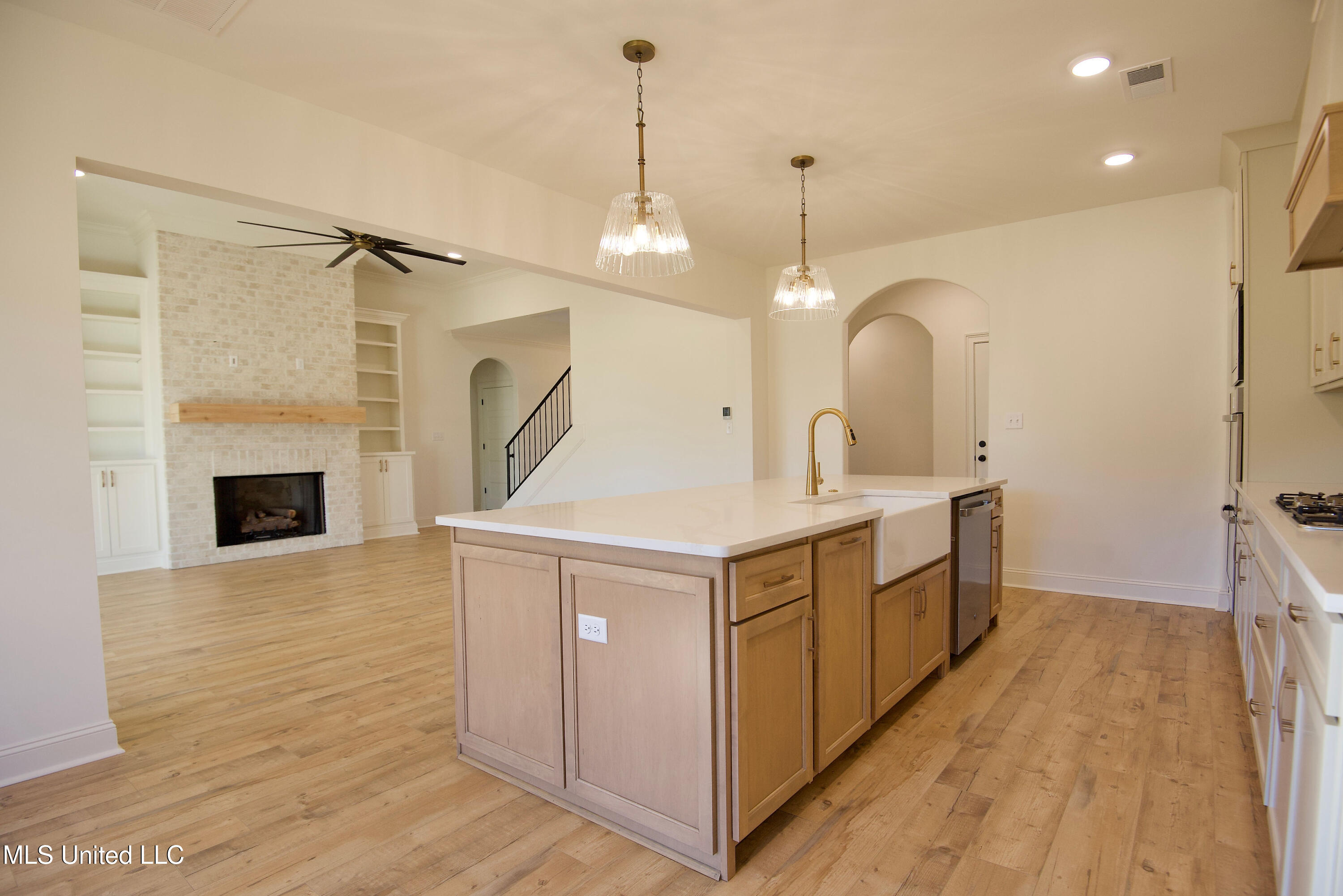 5077 Reserve Way Hernando, MS 38632 - Photo 11 of 27 14-kitchen 2