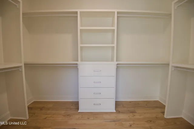 $713,876 | 5077 Reserve Way, Hernando, MS 38632