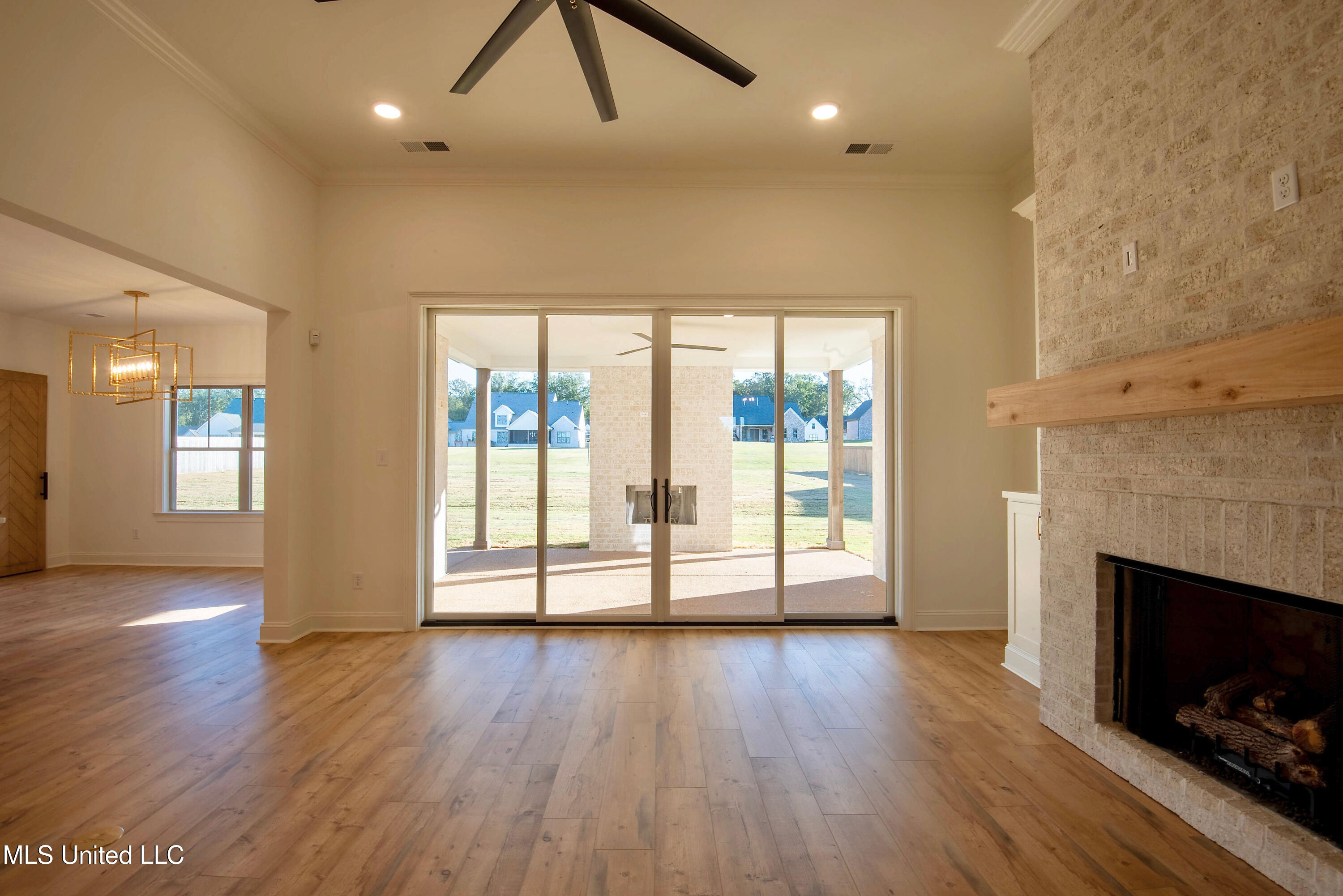 5077 Reserve Way Hernando, MS 38632 - Photo 4 of 27 14-gr 3