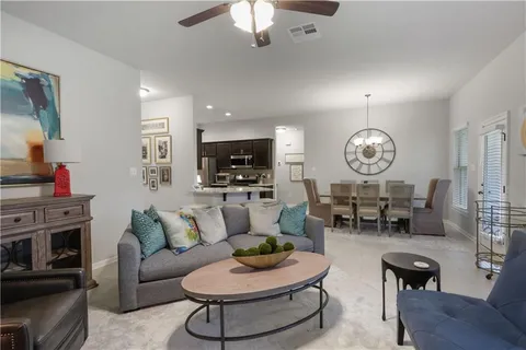 $290,000 | 11537 Woodbluff Drive, Covington, LA 70433