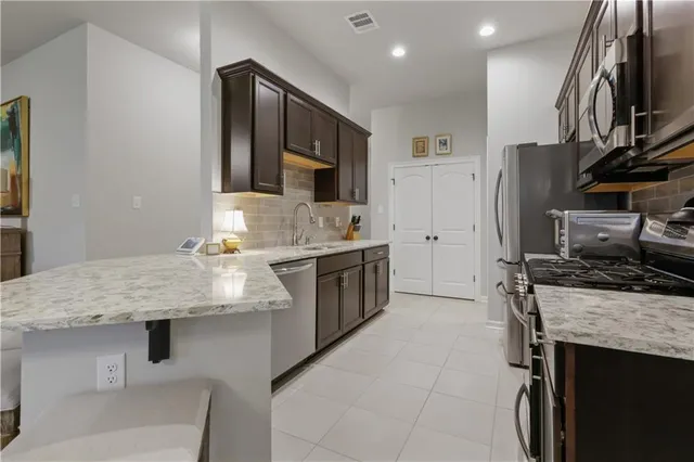 $290,000 | 11537 Woodbluff Drive, Covington, LA 70433