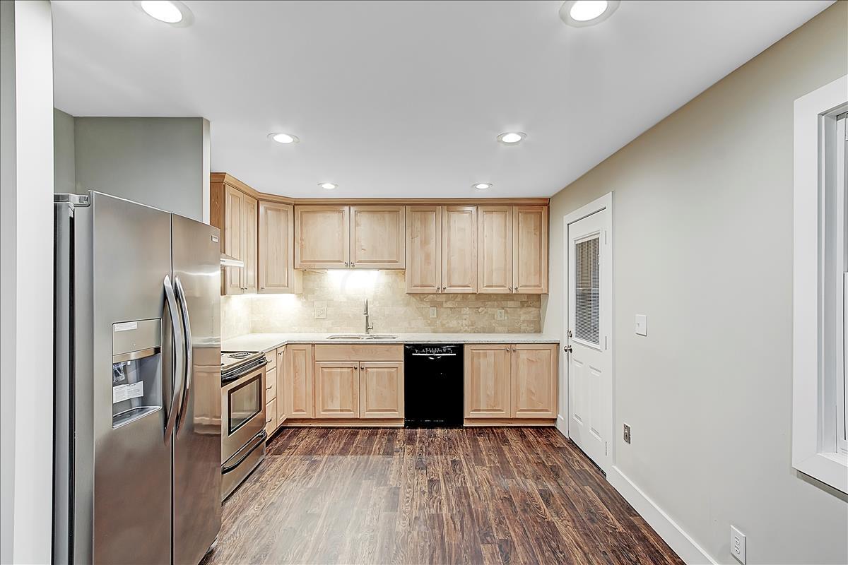 5209 Rampart Road Columbus, OH 43207 - Photo 5 of 25 5