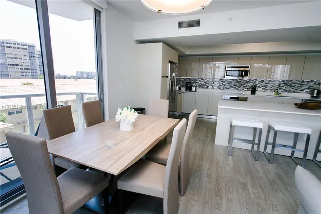 $7,500 | 2600 East Hallandale Beach Boulevard, Unit T501, Hallandale Beach, FL 33009