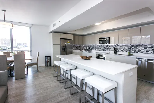 $7,500 | 2600 East Hallandale Beach Boulevard, Unit T501, Hallandale Beach, FL 33009