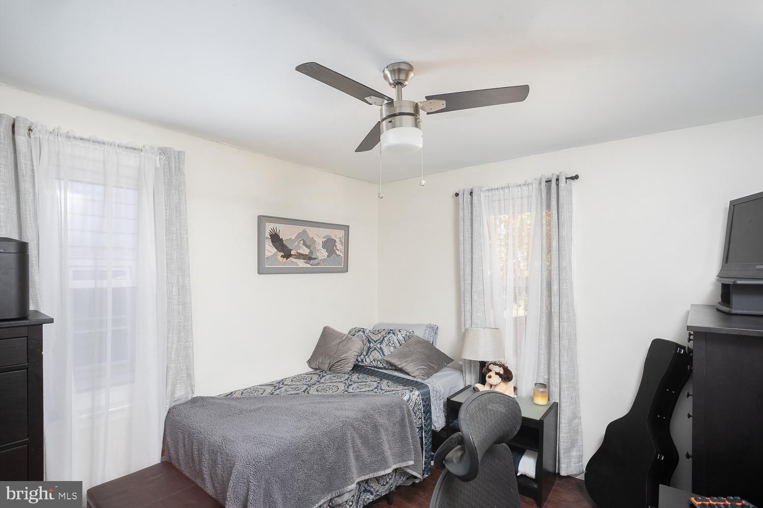 219 Front Street Fieldsboro, NJ 08505 - Photo 11 of 16