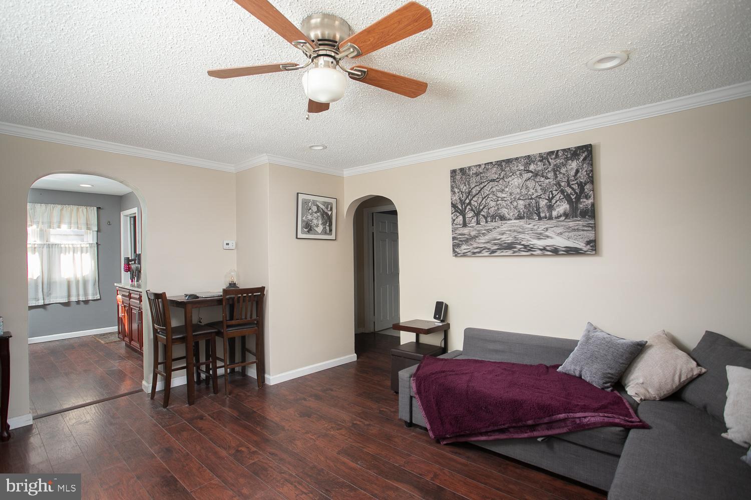 219 Front Street Fieldsboro, NJ 08505 - Photo 4 of 16