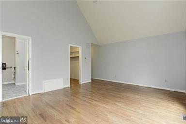 23214 Peach Tree Road Clarksburg, MD 20871 - Photo 14 of 28 Bedroom (Master)